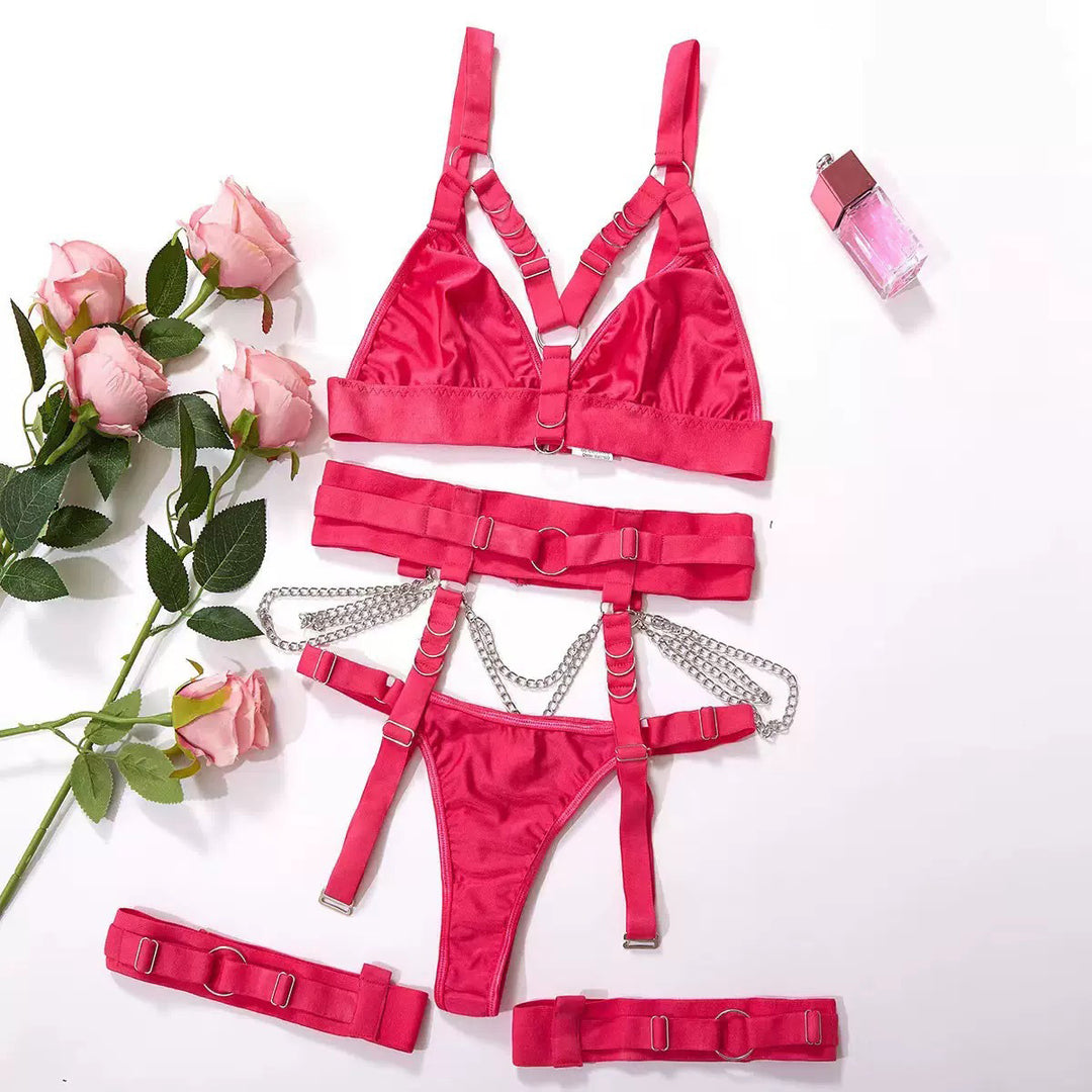 Sexy lingerie set with metal chains