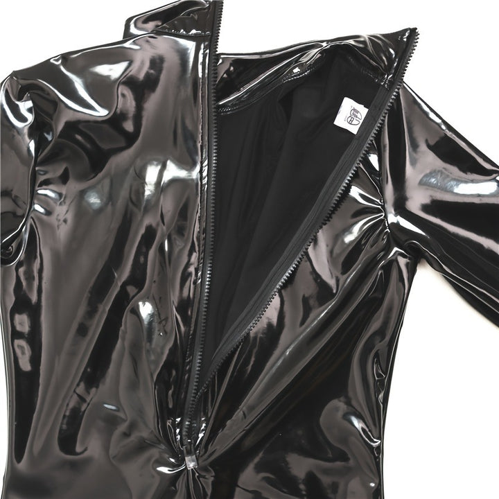 Sexy patent leather mirror-finish catsuit/bodysuit with long sleeves and shaping effect.